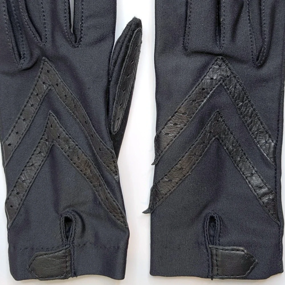 Isotoner Chevron Black Leather Trim Driving Gloves